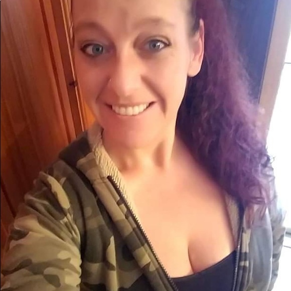 Meet your Posher, MsDependable! - Picture 7 of 15